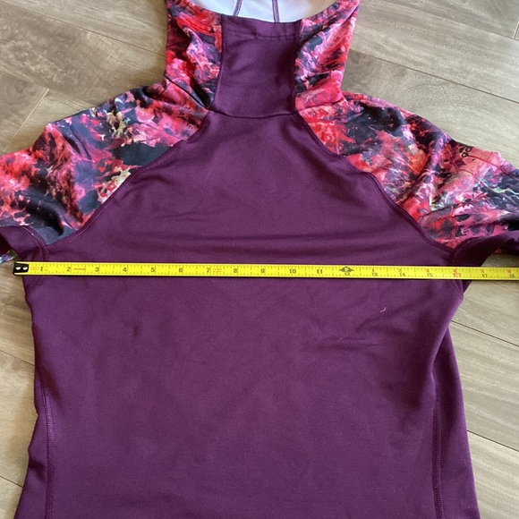 Adidas Running Hoodie - ladies Small - Picture 6 of 11